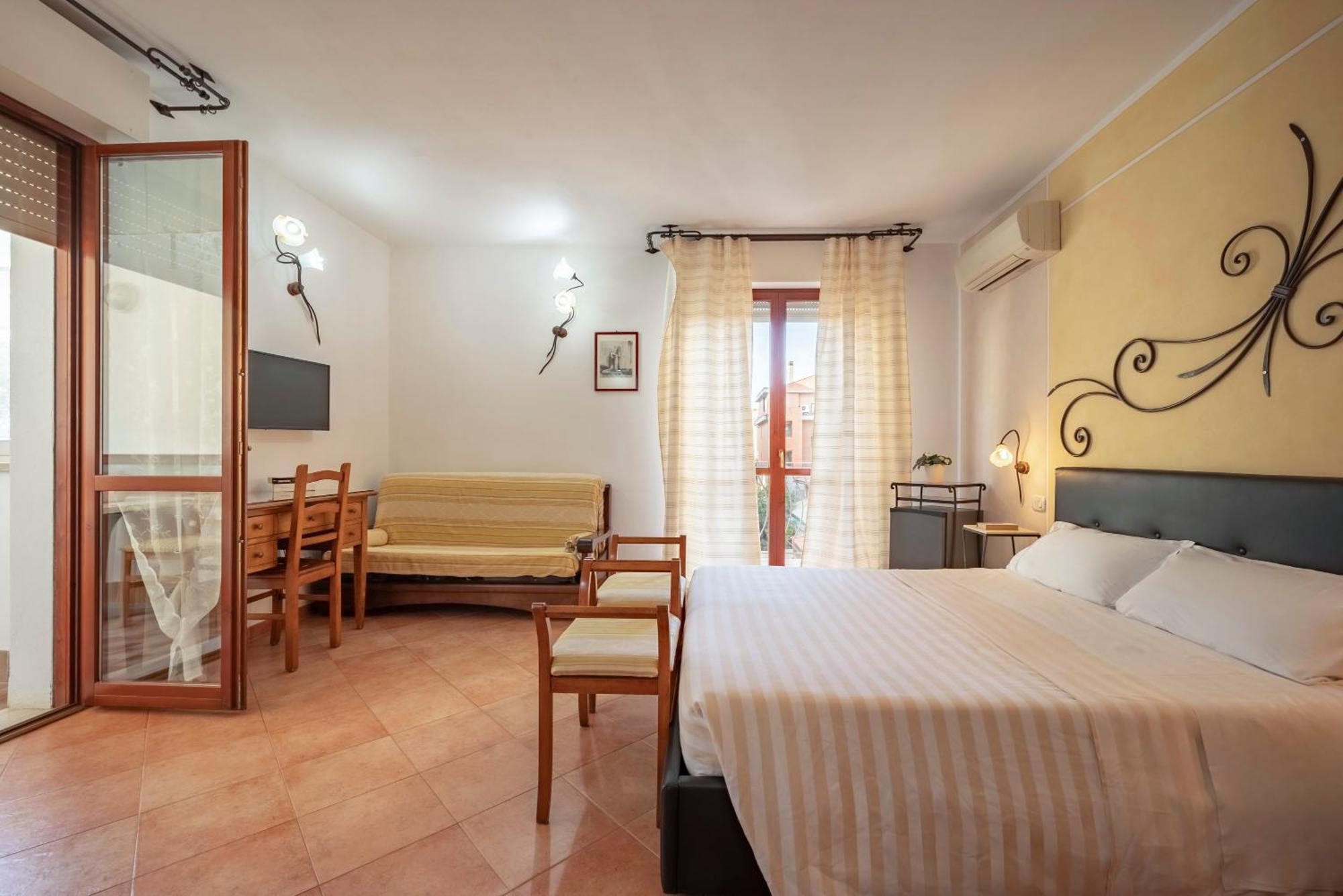 Lola Piccolo Hotel E Appartamenti 마리나디그로세토 외부 사진